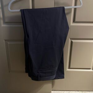 NWOT Rhone commuter pants - 34x30 - grey